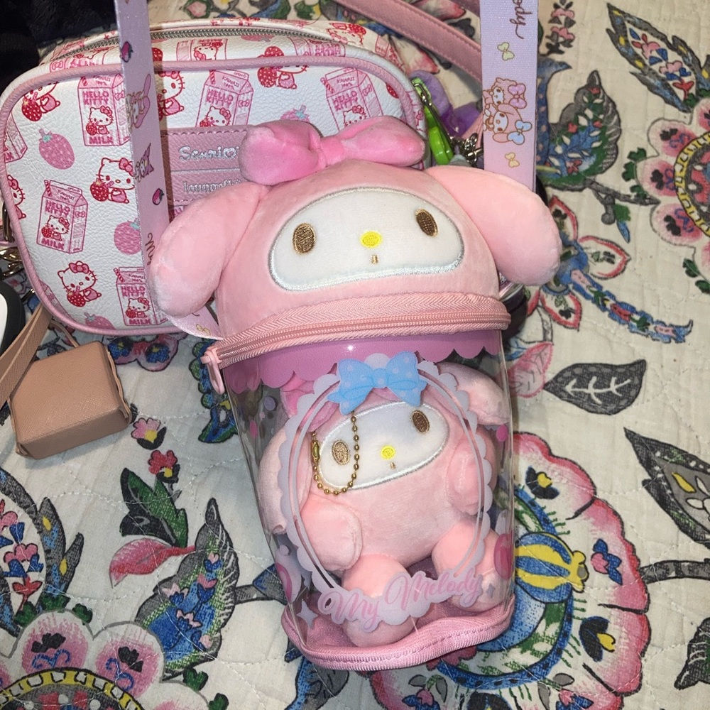 Hellokitty Purse✨💖👛